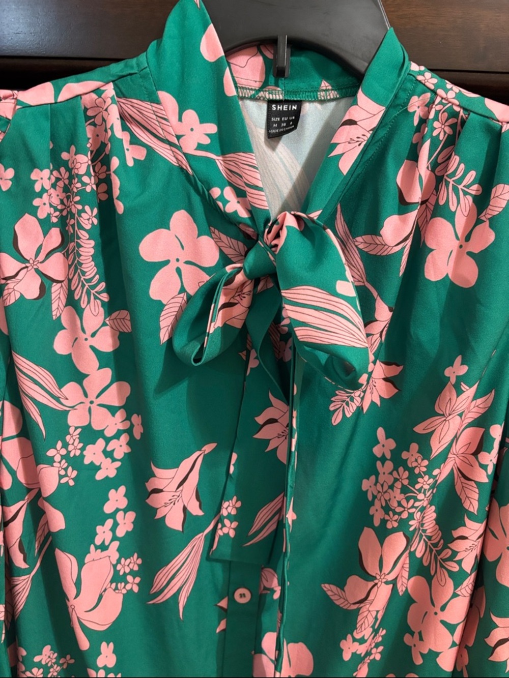 SHEIN Green Dress with Pink Floral Tie-Neck - Picture 4 of 6